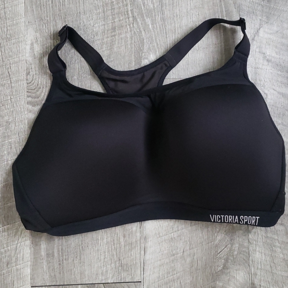 Victoria Sport 34DDD Black Sports Bra